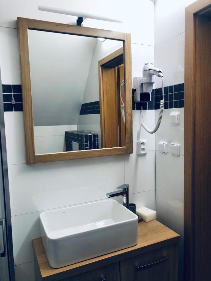 Kamenacka Myslivna Hotell Moravany  Eksteriør bilde
